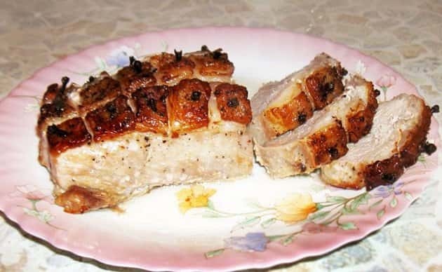 Вариант 1. Классический рецепт карбоната из свинины в духовке