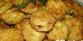 Кабачки с мясом на сковороде