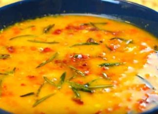 Как приготовить гороховый суп с ржаными сухариками и копченостями