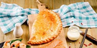 кальцоне закрытая пицца