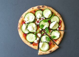 Пицца с цукини и фетой: лёгкость лета