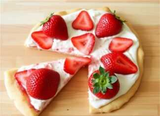 Пицца с маскарпоне и клубникой: десертное решение