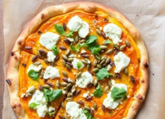 Пицца с тыквенными семечками и фетой: вкусный дуэт для уютного вечера