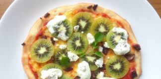 Пицца с киви и рикоттой: яркий дуэт на тонком тесте, который удивляет и вовлекает