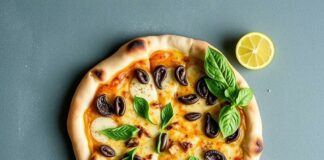 Пицца с анчоусами и лимонным соком: классика Неаполя в домашних условиях