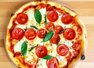 Пицца с пепперони и острым перцем: для любителей остроты