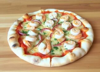 Пицца с креветками и чесноком: морской аромат на вашем столе