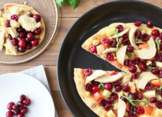 Праздничная пицца с индейкой и клюквой: неожиданный вкус для особенного стола