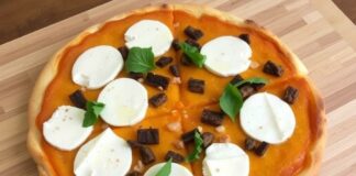 Пицца с тыквой и фетой: осенняя гармония