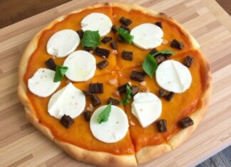 Пицца с тыквой и фетой: осенняя гармония