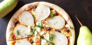 Пицца с грушей и горгонзолой: классика с изюминкой